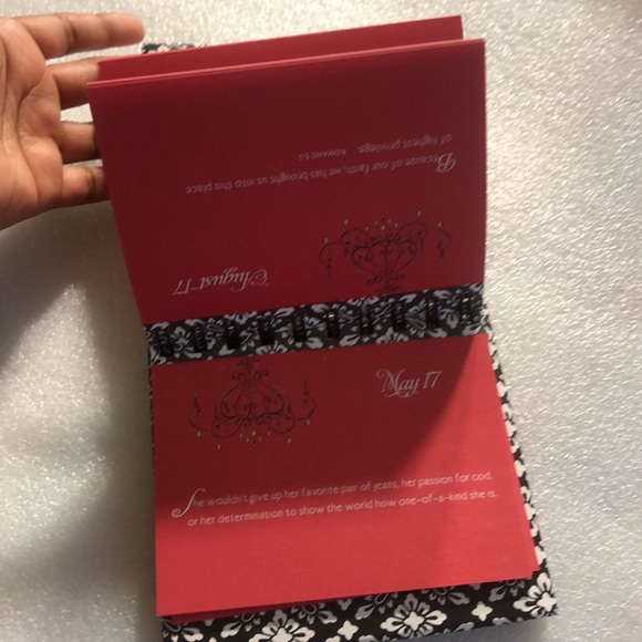 Table calendar “ She Lives, She Loves, She Laughs - Picture 3 of 12